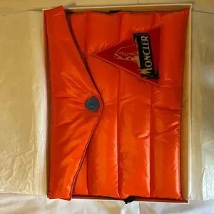 6万取引突破◆UPS速達便【MONCLER★25SS】CARADOC◆LAPTOP CASE 6万取引突破◇UPS速達便【MONCLER☆25SS】CARADOC◇LAPTOP CASE